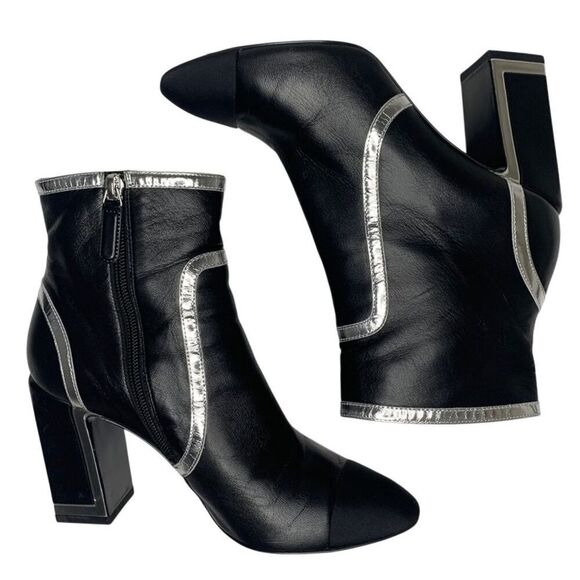 Chanel Interlocking C Black Leather and Grosgrain Ankle Booties EU 37.5 US 6.5-7 - Picture 4 of 10